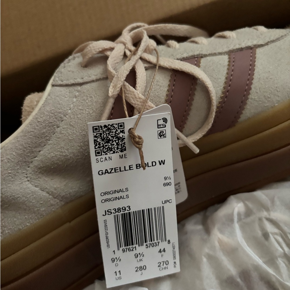 NWT and box Adidas Gazelle Bold Women’s 11 cream/clay - Picture 8 of 14